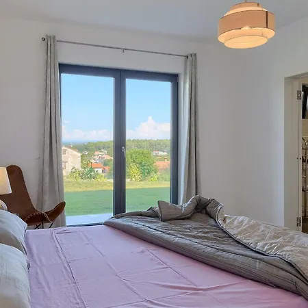 Lia Holiday home